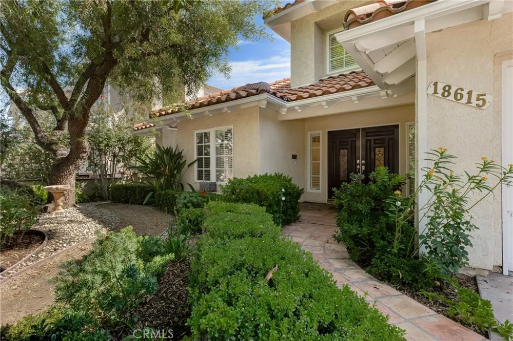 18615 Hillsboro Porter Ranch, CA 91326