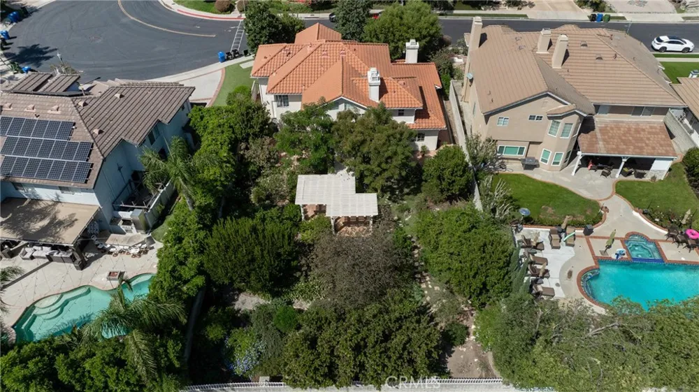 18615 Hillsboro Porter Ranch, CA 91326