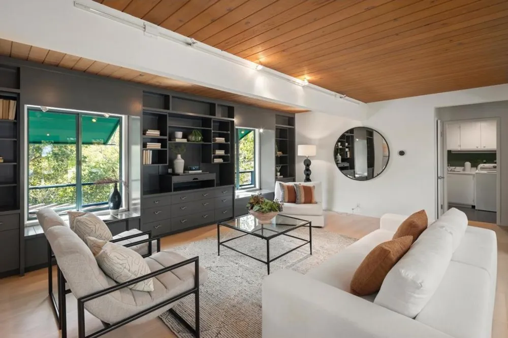 30 Minoca Road Portola Valley, CA 94028
