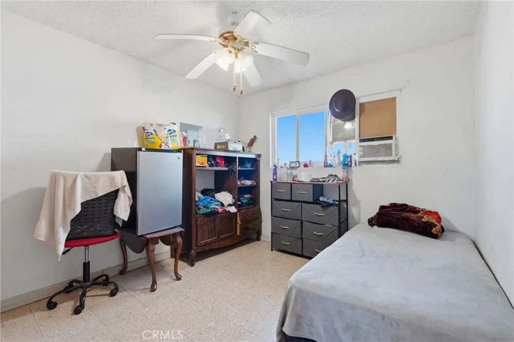 16420 Hudson Tulare, CA 93274