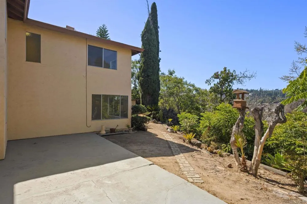 3954 Nereis Drive La Mesa, CA 91941