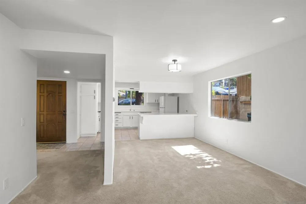 3954 Nereis Drive La Mesa, CA 91941
