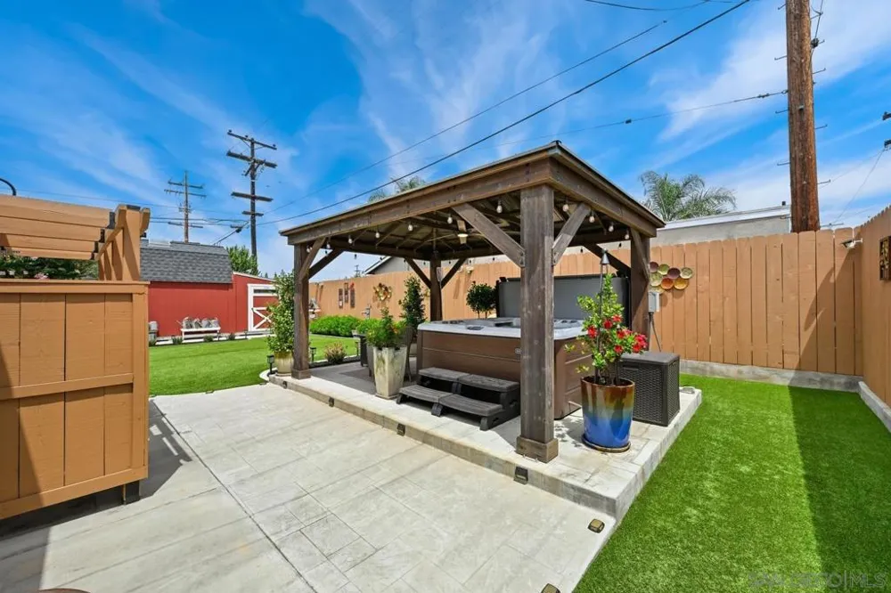 950 Spinel El Cajon, CA 92021