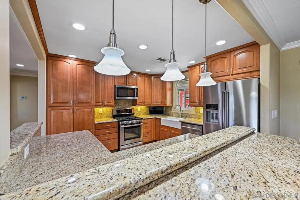950 Spinel El Cajon, CA 92021