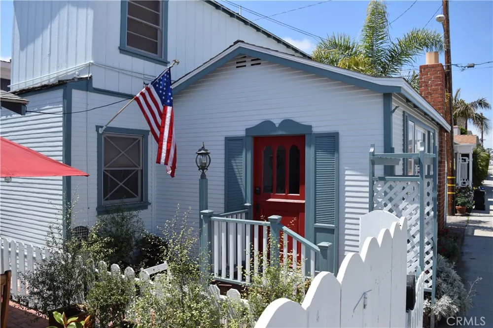 1007 Balboa Ave. Avenue Newport Beach, CA 92662