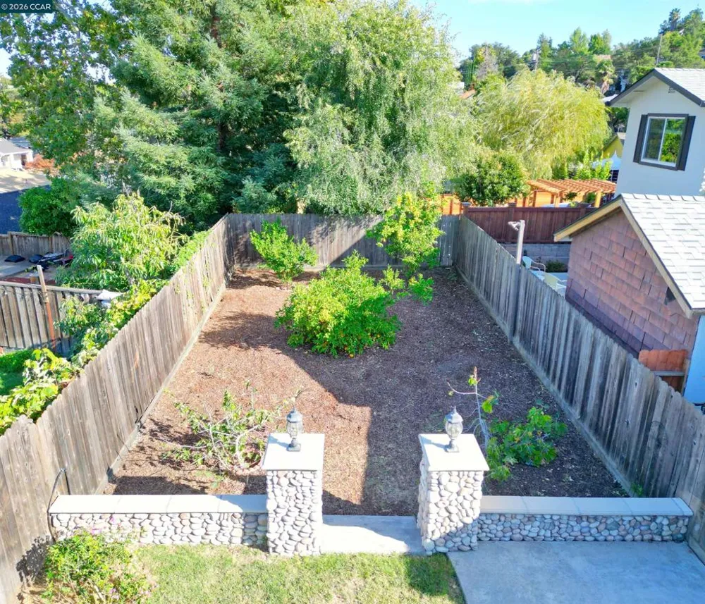 1124 Bush St Martinez, CA 94553
