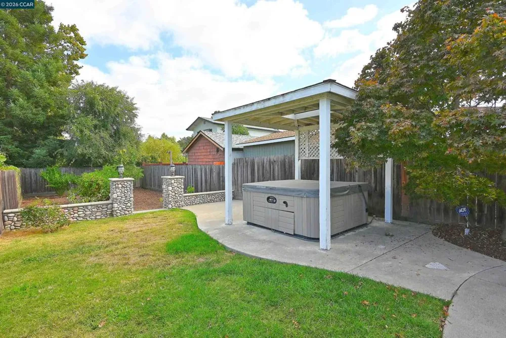 1124 Bush St Martinez, CA 94553