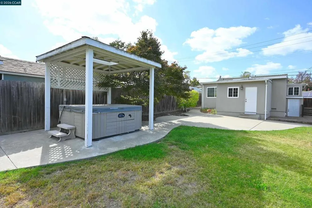 1124 Bush St Martinez, CA 94553