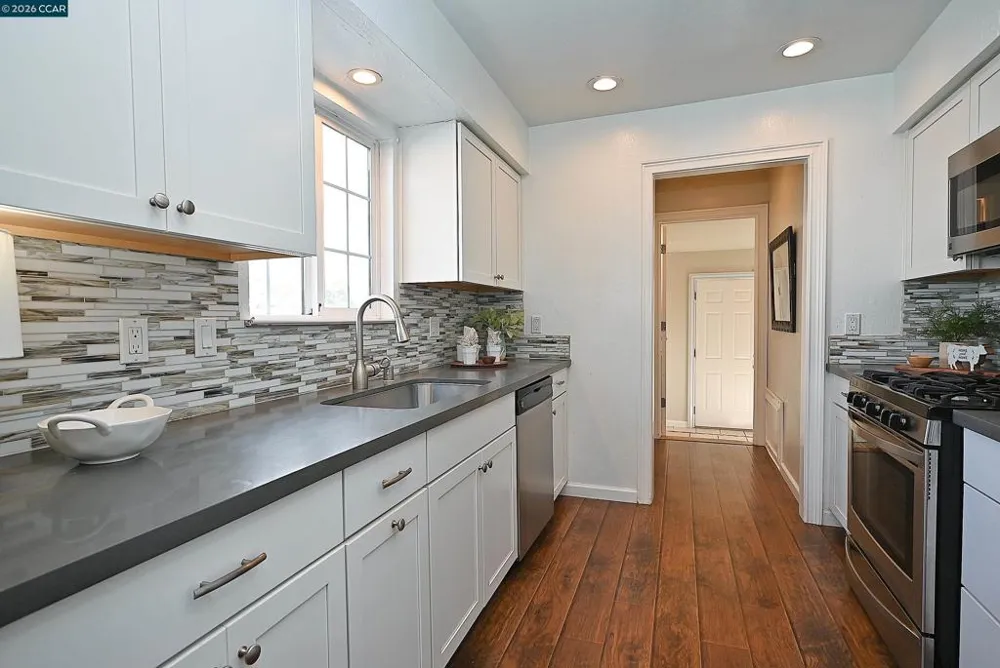 1124 Bush St Martinez, CA 94553