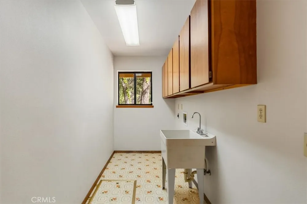 4000 Hope Lane Dunsmuir, CA 96025