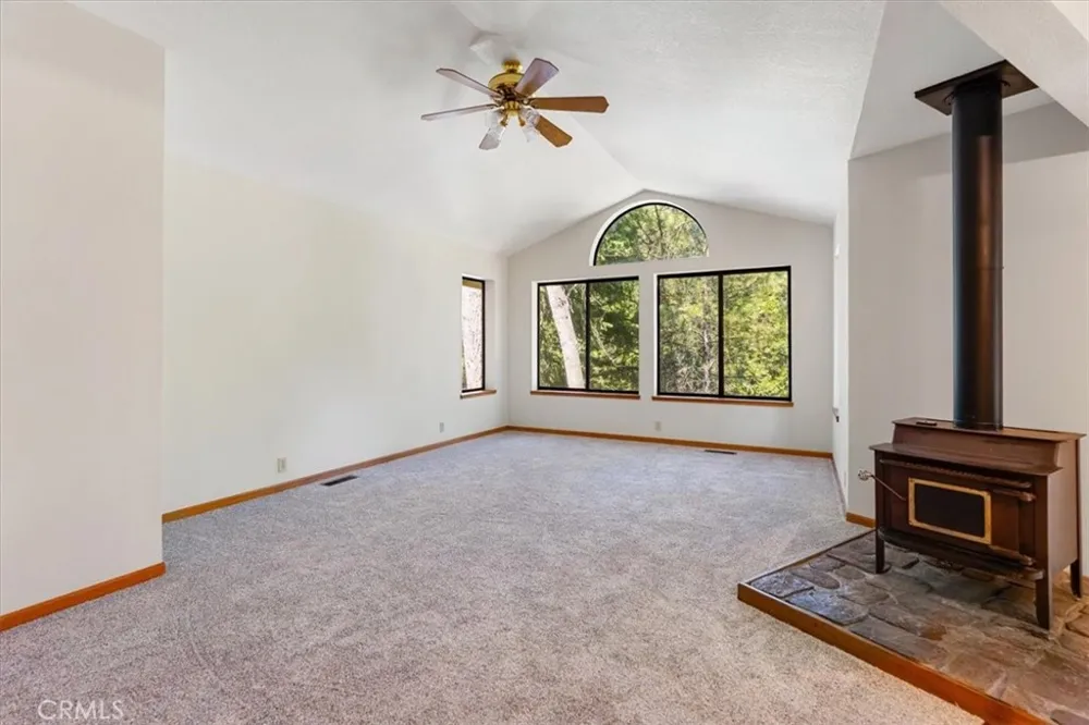 4000 Hope Lane Dunsmuir, CA 96025