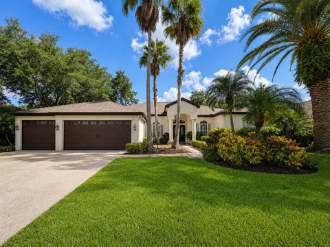 3921 ARLINGTON DRIVE