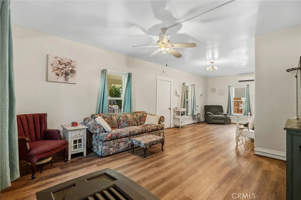 716 Walnut Corning, CA 96021