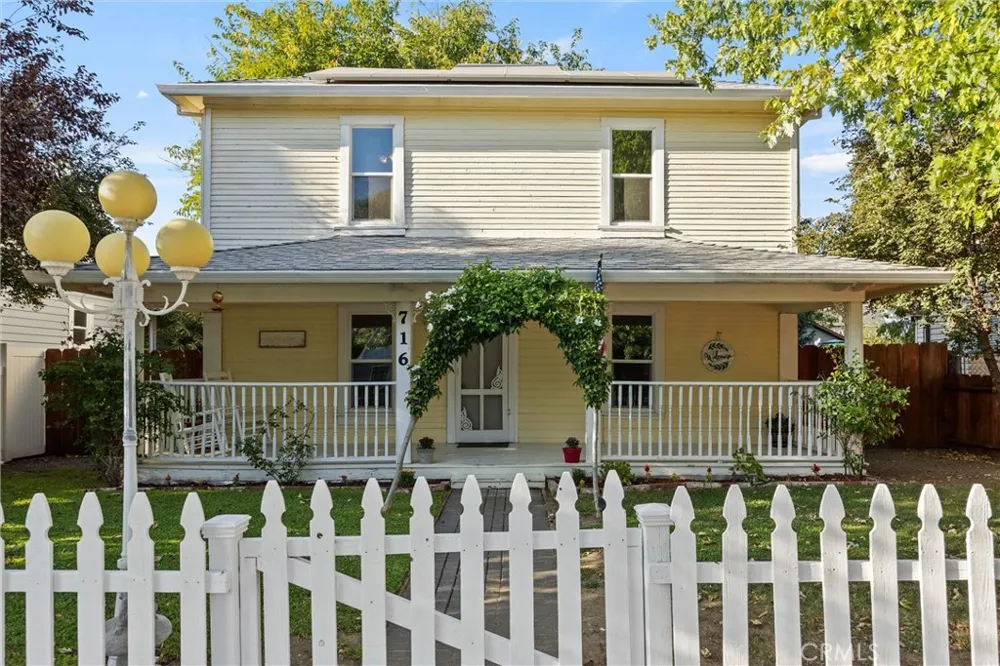 716 Walnut Corning, CA 96021