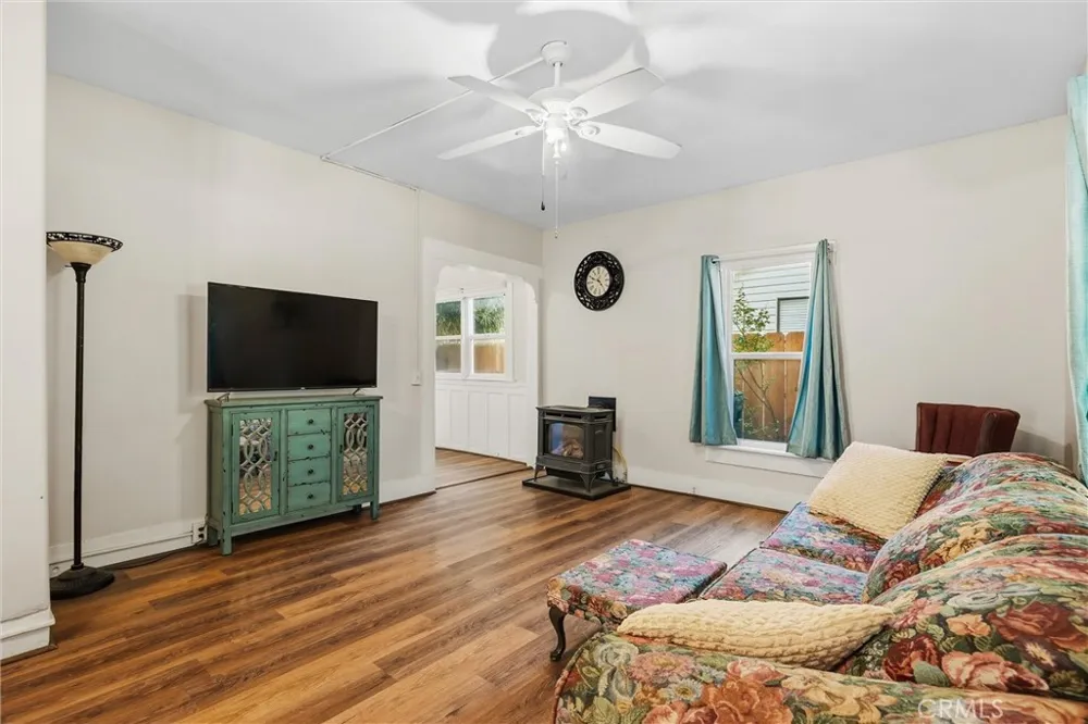 716 Walnut Corning, CA 96021