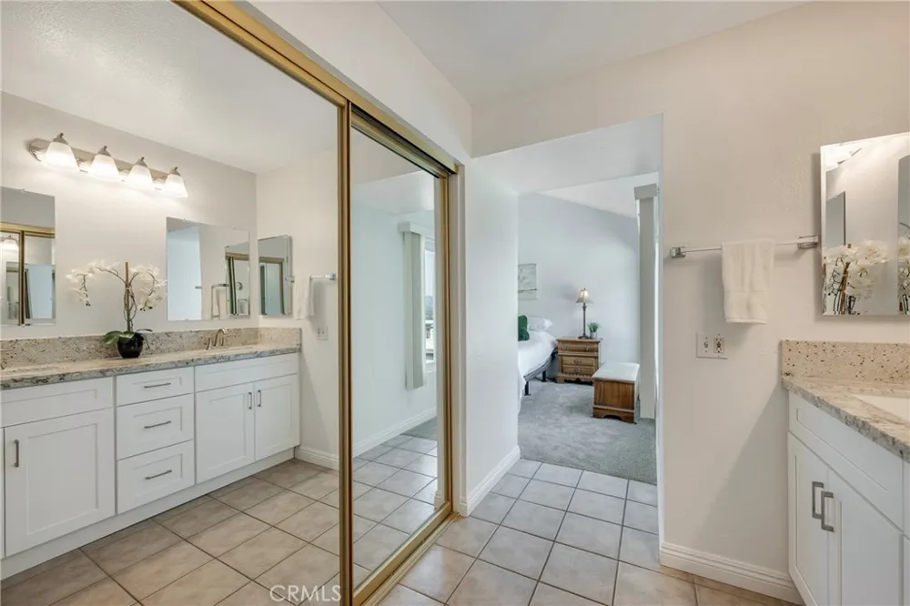 5548 E Vista del Amigo Anaheim Hills, CA 92807
