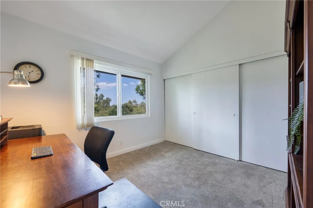5548 E Vista del Amigo Anaheim Hills, CA 92807