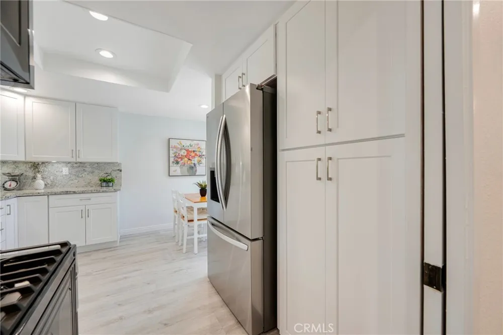 5548 E Vista del Amigo Anaheim Hills, CA 92807