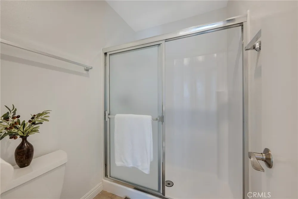 5548 E Vista del Amigo Anaheim Hills, CA 92807