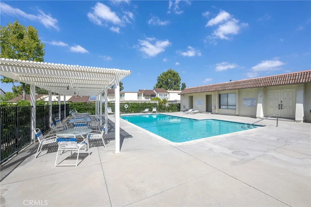 5548 E Vista del Amigo Anaheim Hills, CA 92807