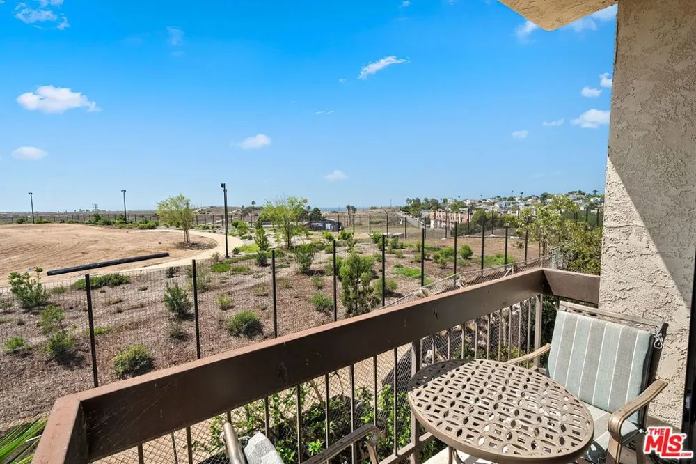 8180 Manitoba Street #247 Los Angeles, CA 90293