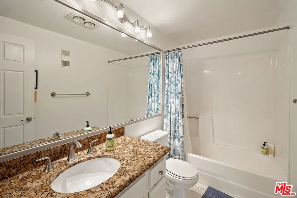 8180 Manitoba Street #247 Los Angeles, CA 90293