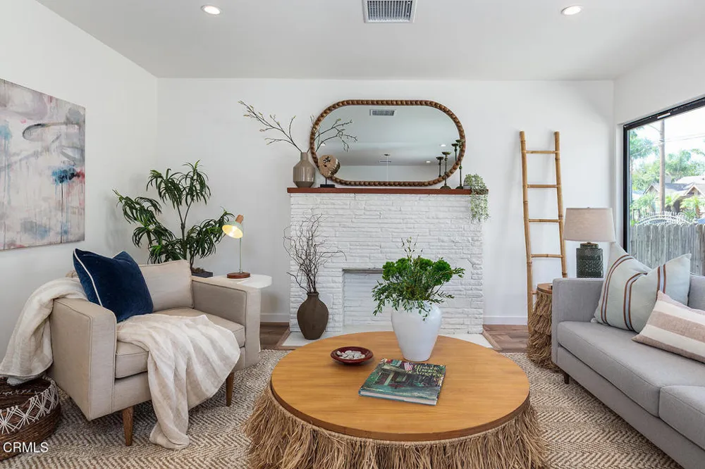 524 Crosby Street Altadena, CA 91001