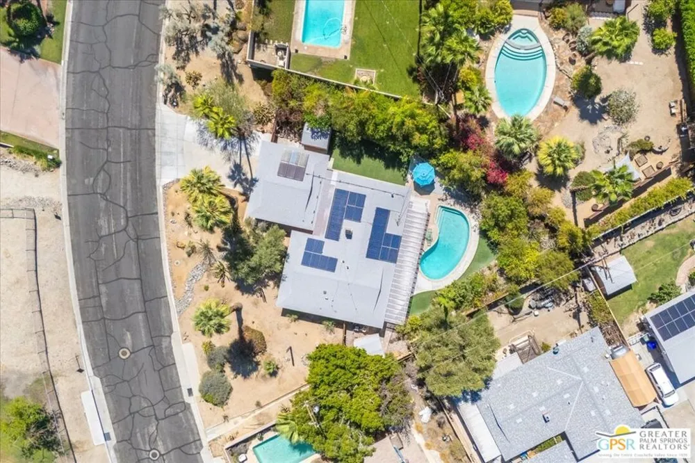 38061 Chuperosa Lane Cathedral City, CA 92234