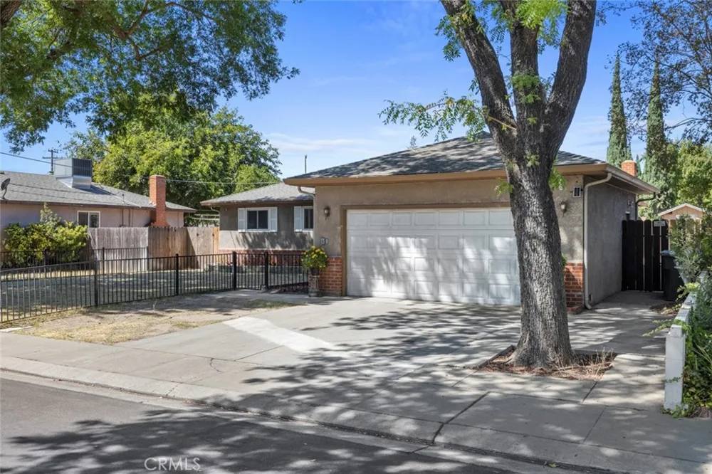 2905 Debbie Modesto, CA 95350