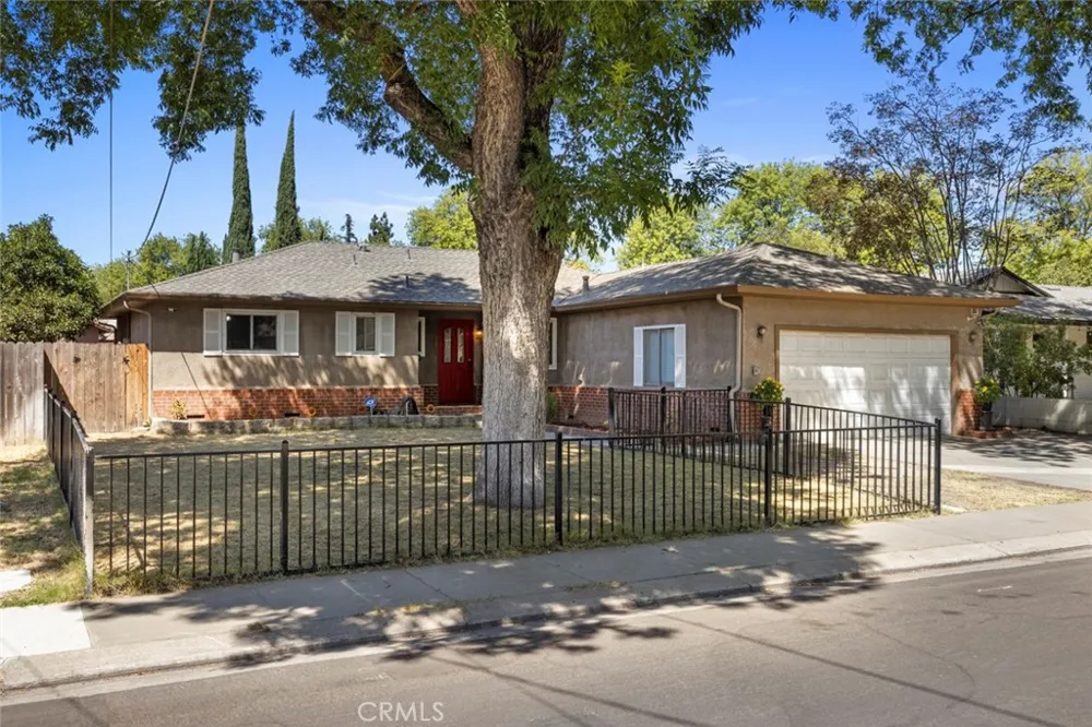 2905 Debbie Modesto, CA 95350