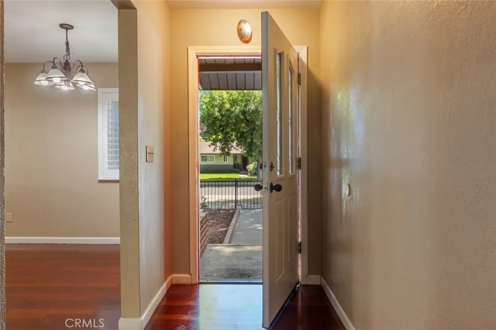 2905 Debbie Modesto, CA 95350