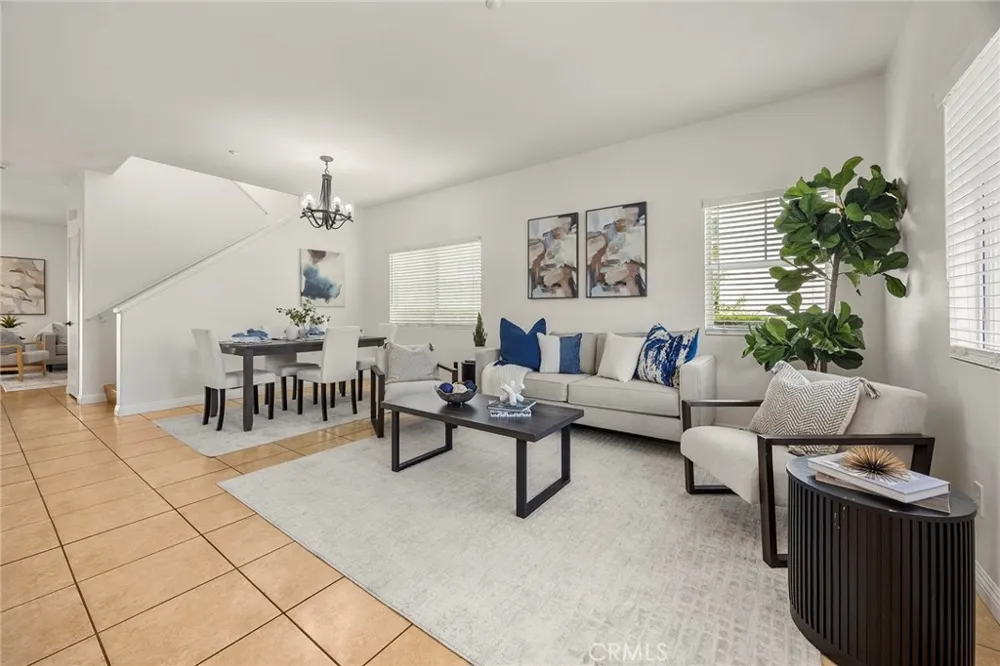 3242 Kirklee Riverside, CA 92504