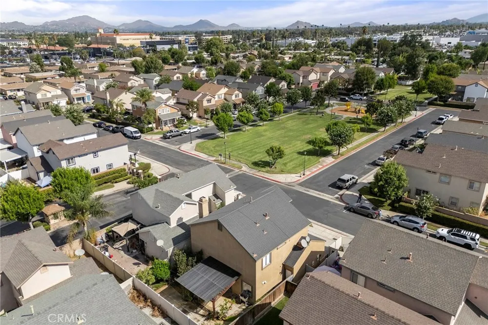 3242 Kirklee Riverside, CA 92504