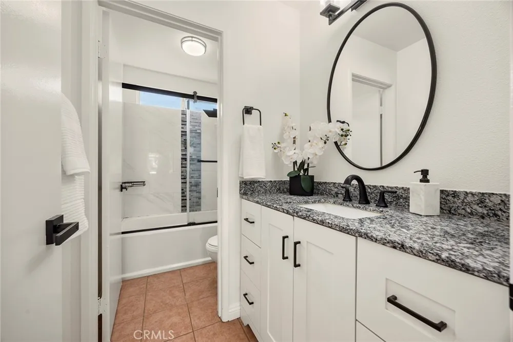 3242 Kirklee Riverside, CA 92504