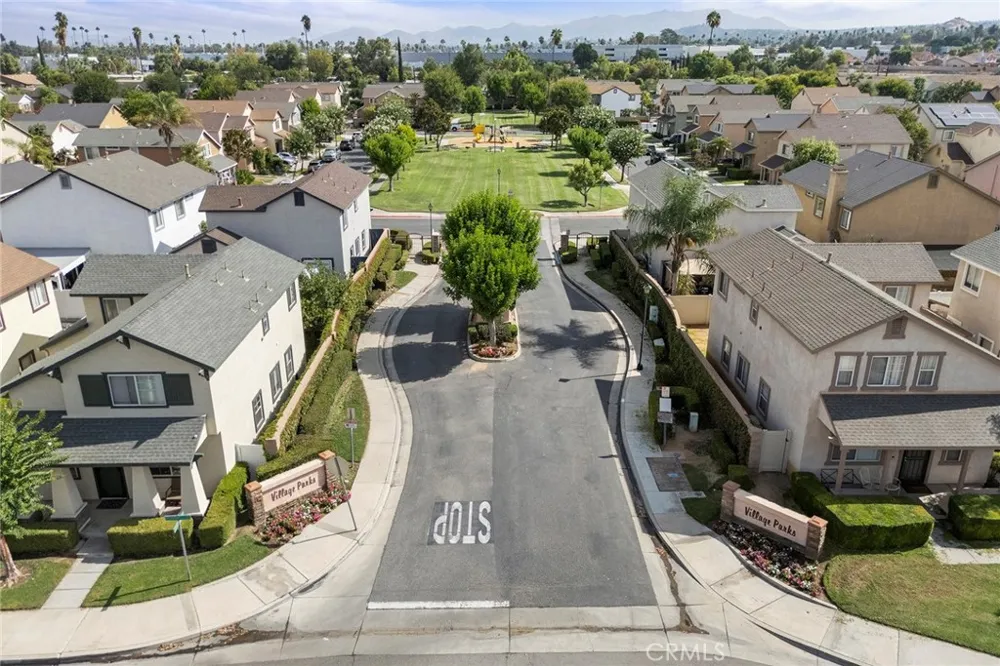 3242 Kirklee Riverside, CA 92504