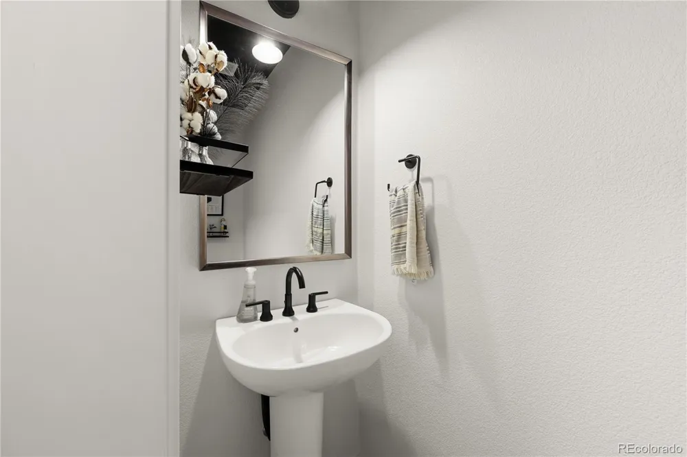 6538 Cumbre Vista Way Colorado Springs, CO 80924