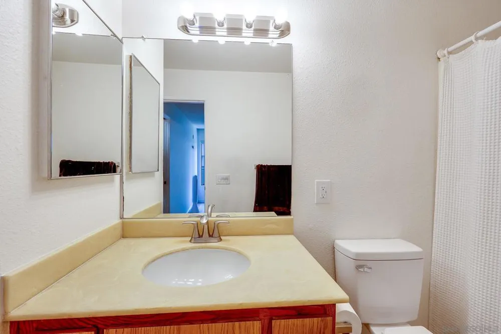 3786 Alabama St #201 San Diego, CA 92104