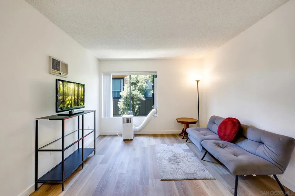 3786 Alabama St #201 San Diego, CA 92104