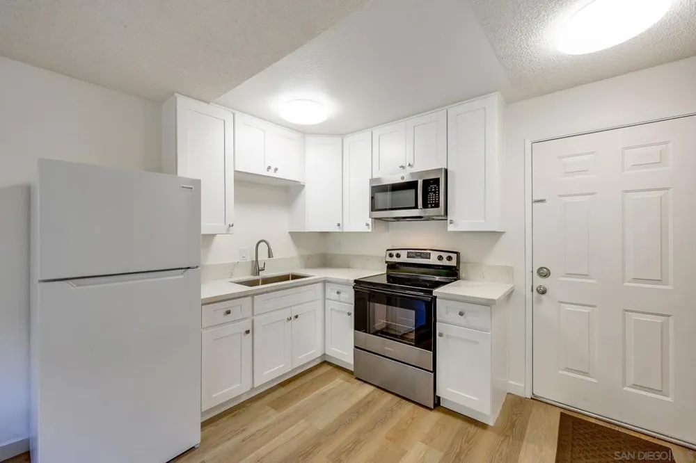 3786 Alabama St #201 San Diego, CA 92104