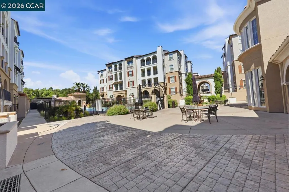 3290 Maguire Way #404 Dublin, CA 94568