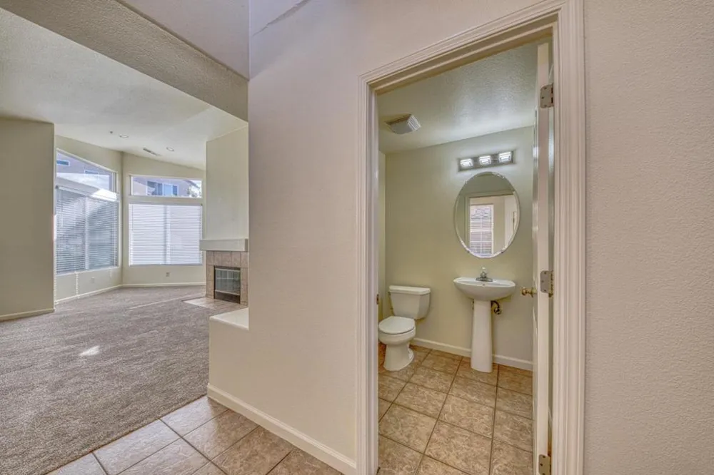 1037 Twin Creeks Drive Salinas, CA 93905