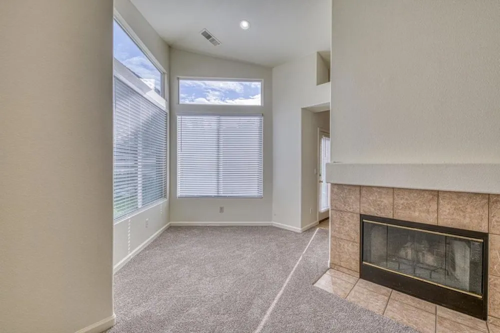 1037 Twin Creeks Drive Salinas, CA 93905