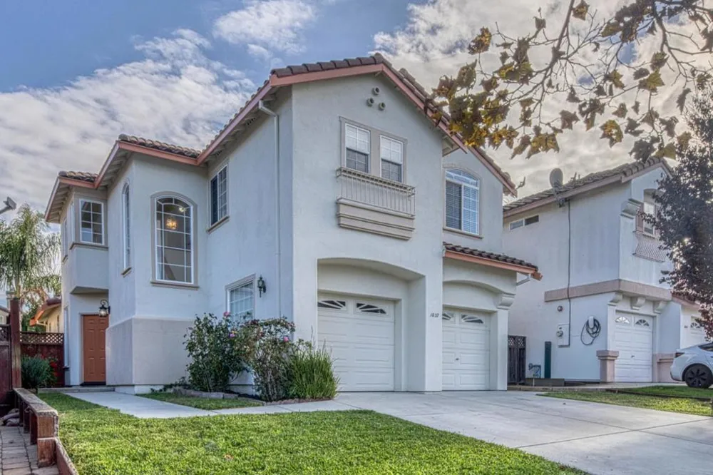 1037 Twin Creeks Drive Salinas, CA 93905