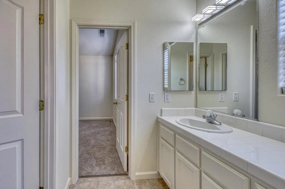 1037 Twin Creeks Drive Salinas, CA 93905