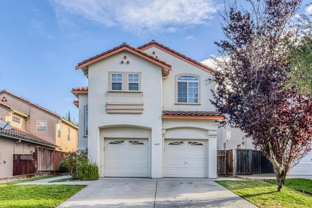 1037 Twin Creeks Drive Salinas, CA 93905