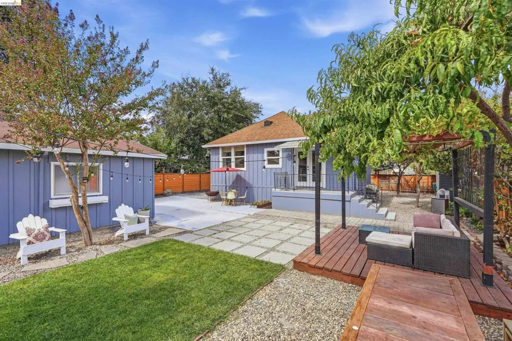 214 E Knoles Way Stockton, CA 95204