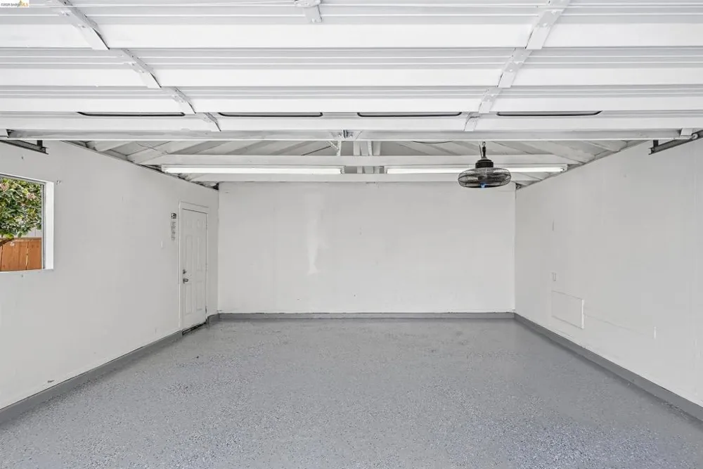 214 E Knoles Way Stockton, CA 95204