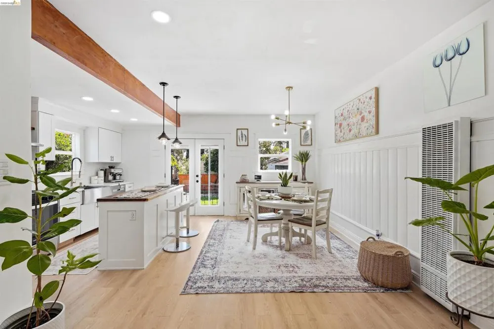 214 E Knoles Way Stockton, CA 95204