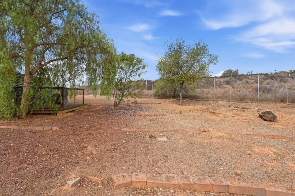 3814 Rojo Tierra La Mesa, CA 91941