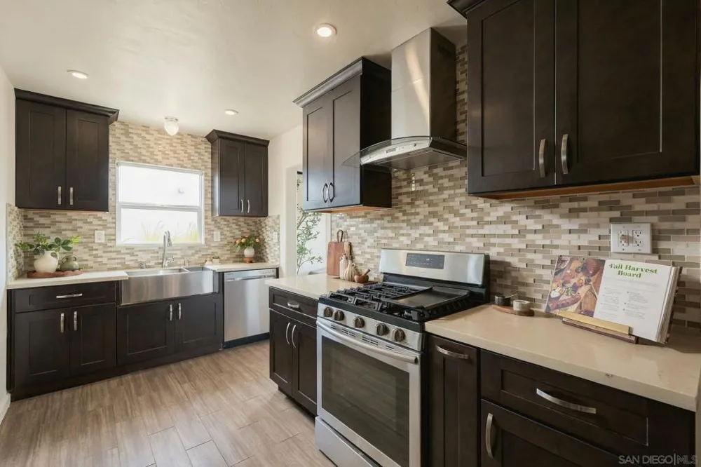 3814 Rojo Tierra La Mesa, CA 91941